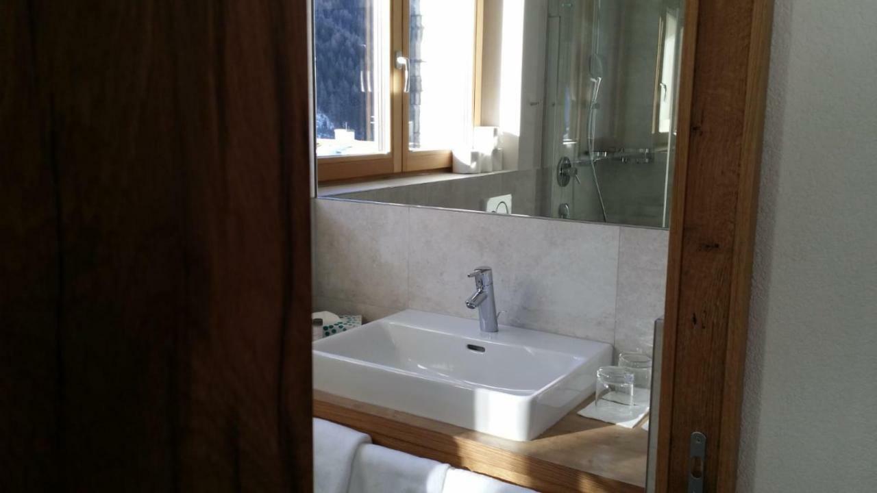 M Apartment
